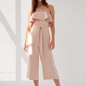 NWT Aritzia Babaton Flutter Jumpsuit